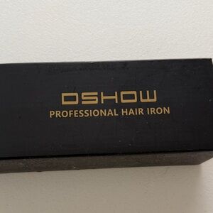 Professional Hair Iron (crimper) - Black